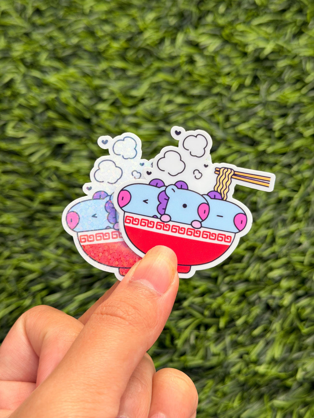 Kpop Ramen Sticker Pack | BT21-inspirierte Charaktere | 7 Stück gestanzte Vinyl-Aufkleber wasserfest