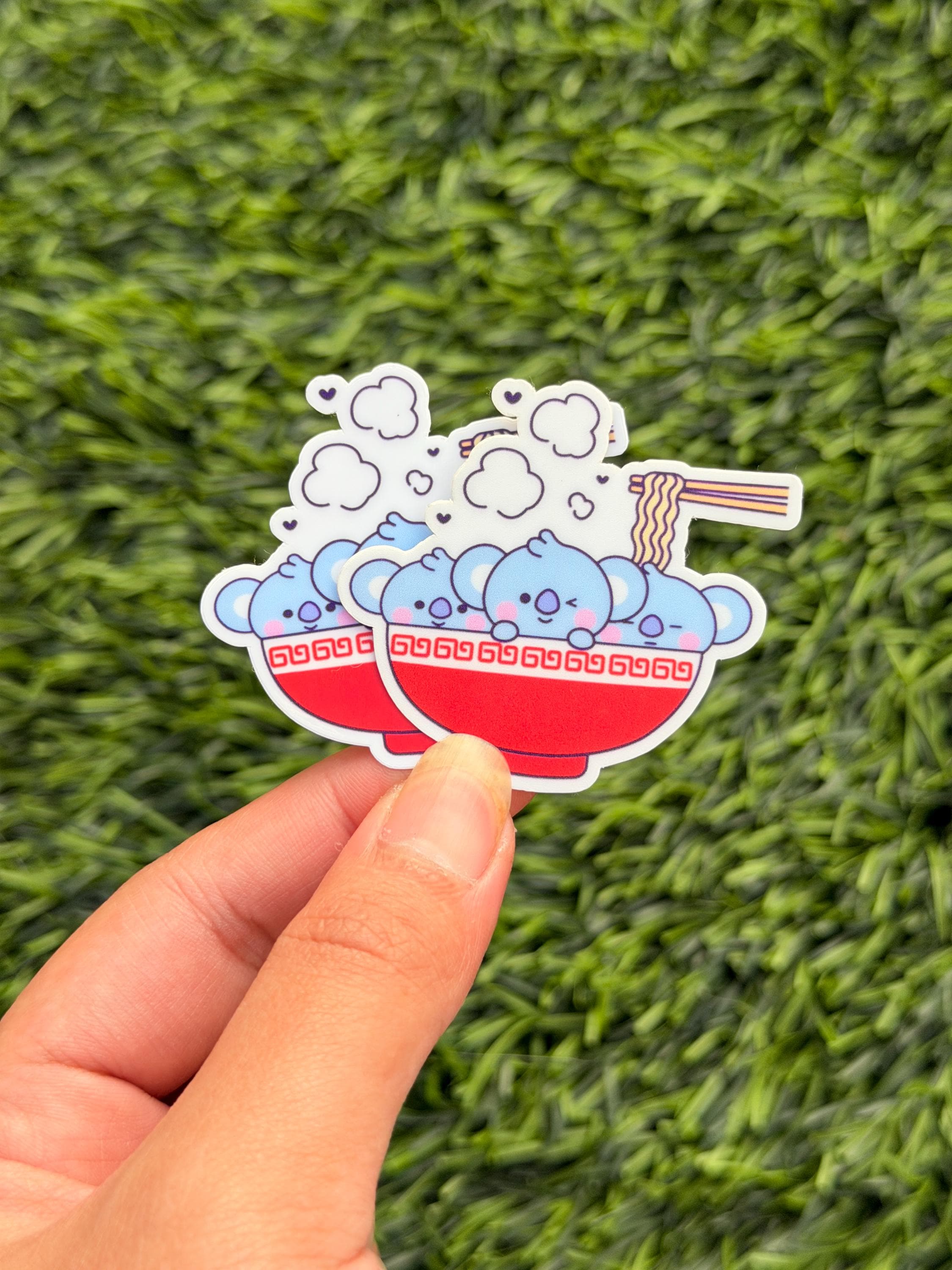 Kpop Ramen Sticker Pack | BT21-inspirierte Charaktere | 7 Stück gestanzte Vinyl-Aufkleber wasserfest