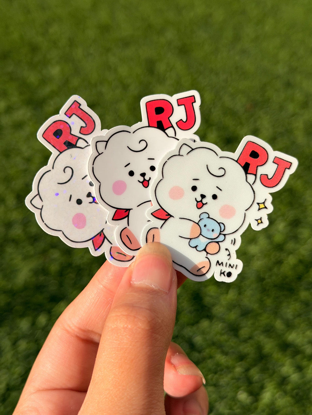 Paquete de pegatinas de Kpop | Personajes inspirados en BT21 | Pegatinas de vinilo impermeables troqueladas de 7 piezas