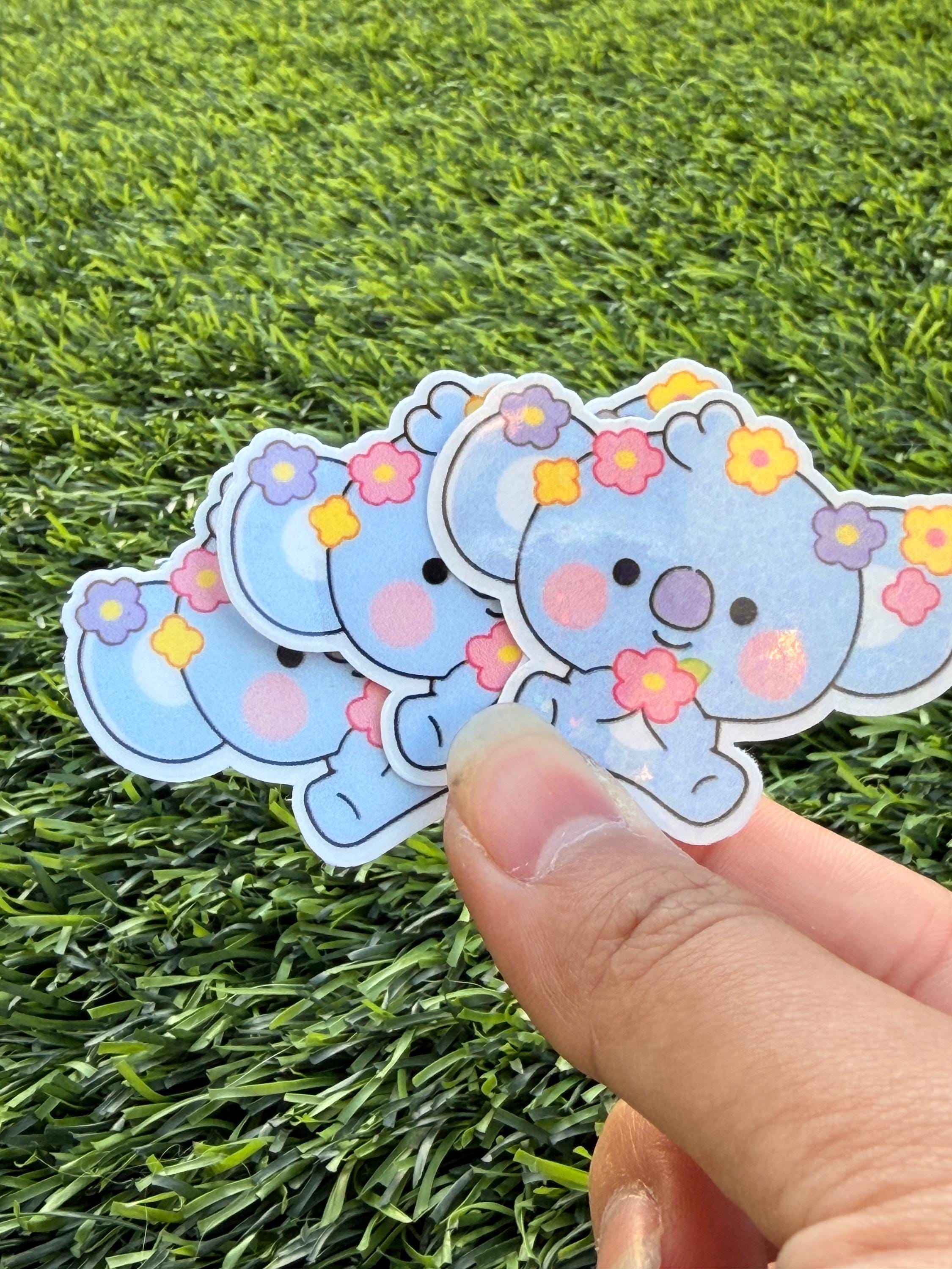 Paquete de pegatinas de K-pop con diseño de flores primaverales | Personajes inspirados en BT21 | 7 pegatinas de vinilo troqueladas impermeables