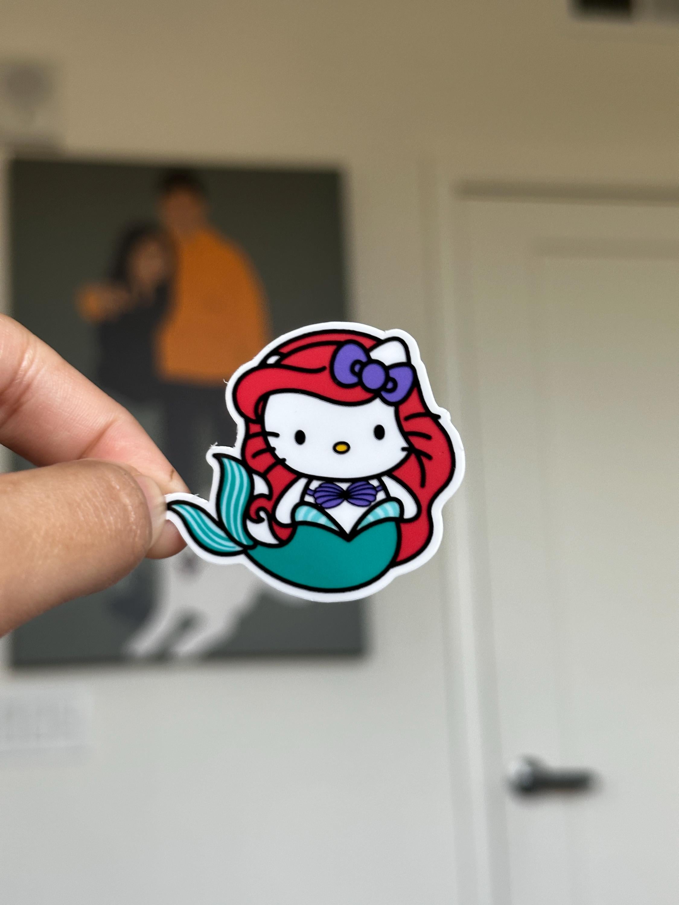 Hello Kitty Prinzessinnen-Sticker-Pack | Kawaii Sanrio Sticker | 15 gestanzte Sticker | Süße holografische matte glänzende | Laptop-Aufkleber